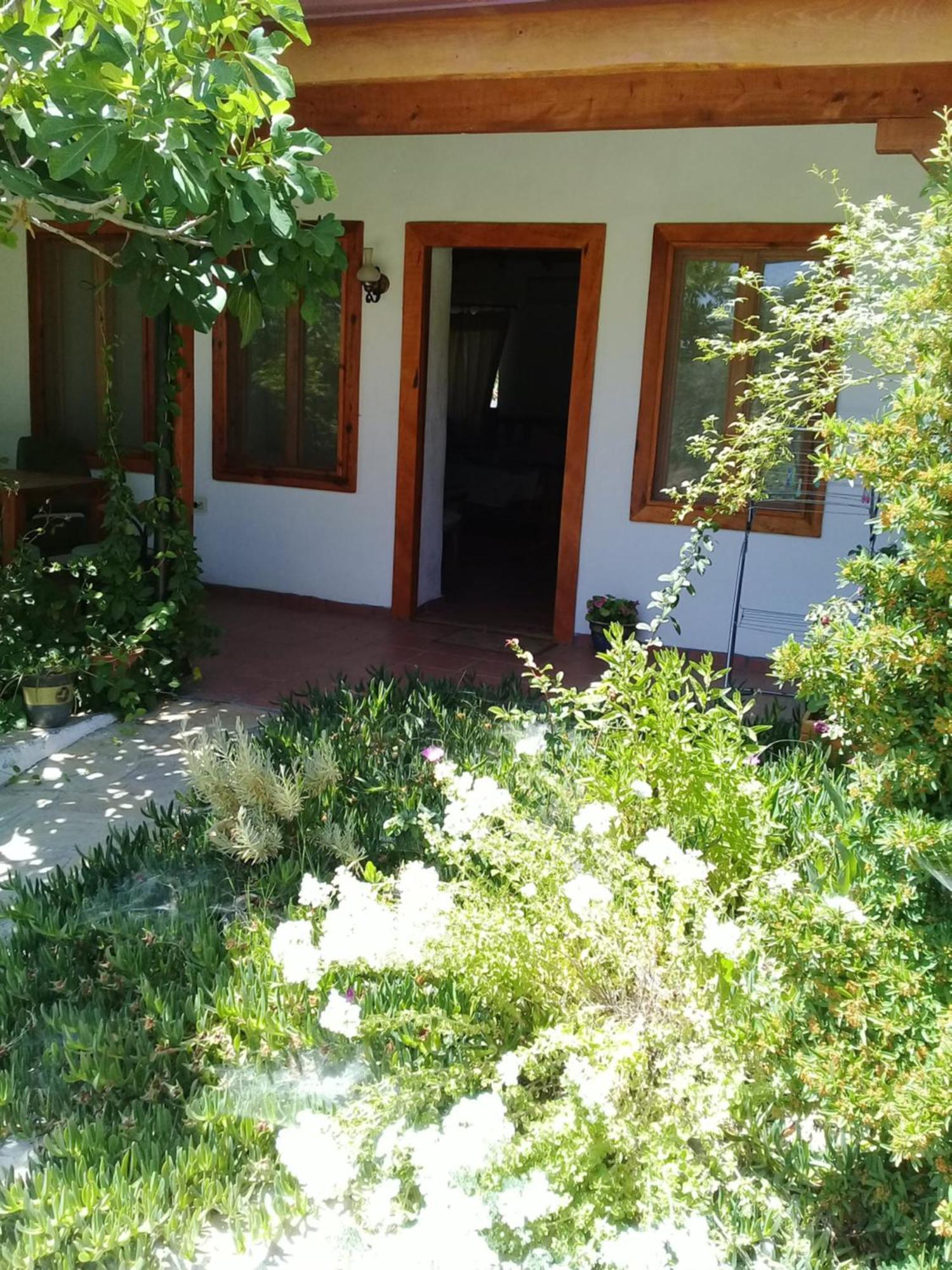 Ionia Guest House 艾登 外观 照片
